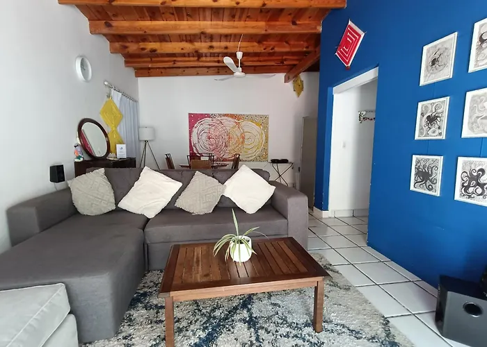 Adventure Inn La Paz