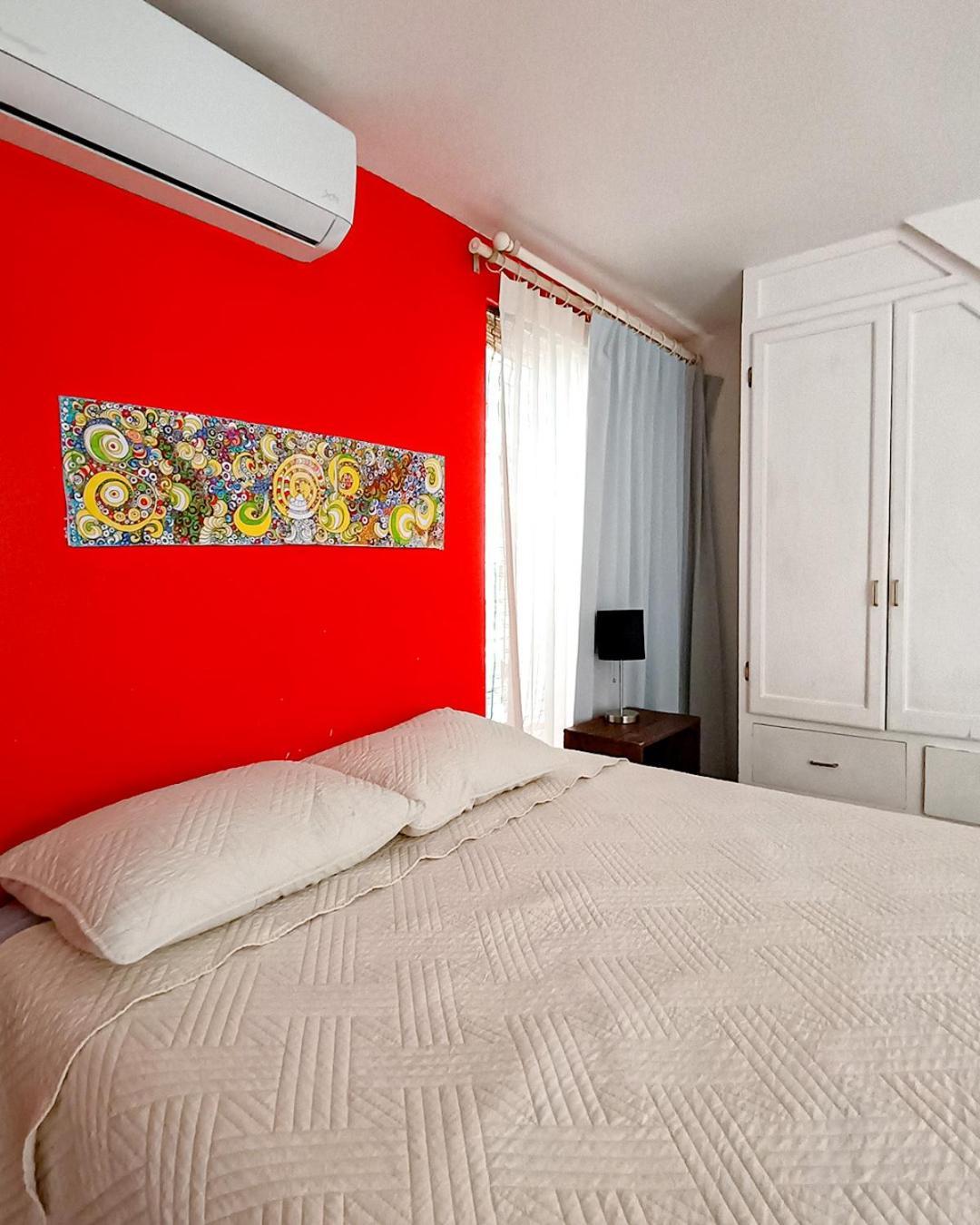 Adventure Apartment *